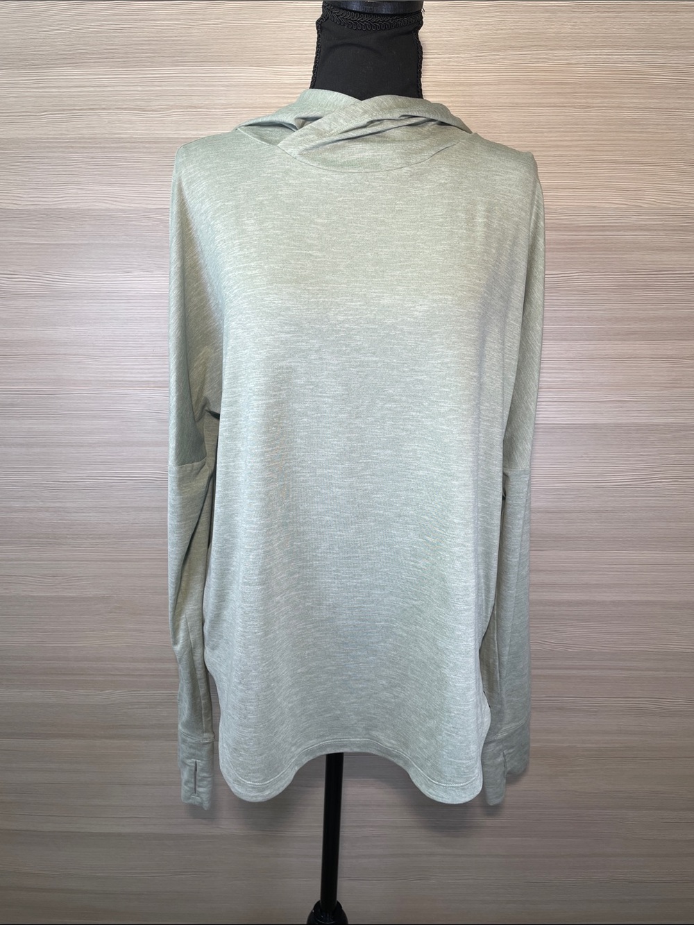 REI Sahara Shade Light Sage Hooded Pullover - Women Size Large - Picture 4 of 10